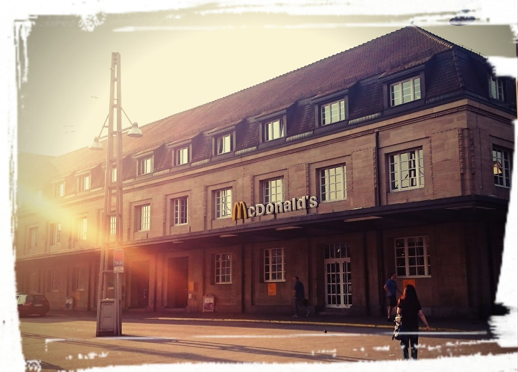 McDonalds-Filiale, Bahnhof Karlsruhe